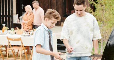 Jak rozmawiać z nastolatkiem o trudnych tematach?